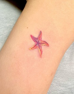 kaguya tattoo 室蘭刺青　室蘭タトゥー　北海道刺青　北海道タトゥー　鷲　登別タトゥー　登別刺青　かぐや　カグヤ　海星　女彫り師　北海道タトゥー　art tattoo